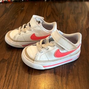 Toddler Nike blazers